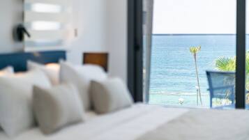 Executive Two-Bedroom Apartment with Sea View | Premium bedding, minibar, in-room safe, soundproofing