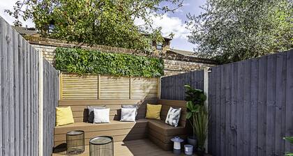 Cozy 2 Bed Apartment in Chiswick