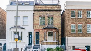 Basic Apartment, 1 King Bed | Exterior - Charming Wandsworth Common Flat (London)