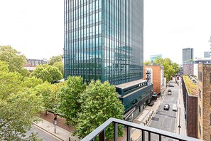 Exterior - Convenient Euston London Apartment (London)