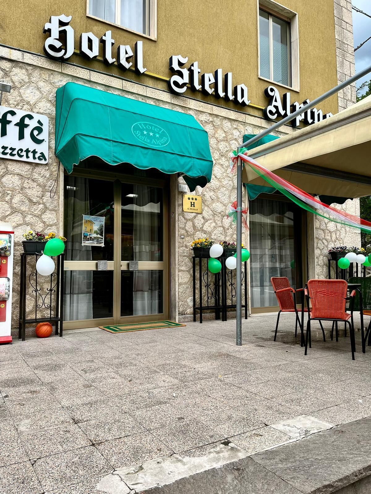 Esterni