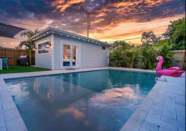 Outdoor pool, a heated pool