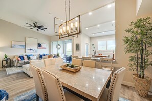 Apartment (2 Bedrooms) | Interior - Elegant Naples Condo w/ Golf View & Community Pool (Naples)