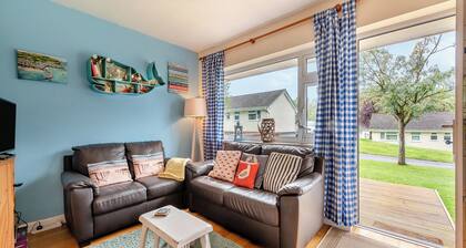 Lovely bungalow in Cilau Aeron perfect for a romantic break away or family fun.