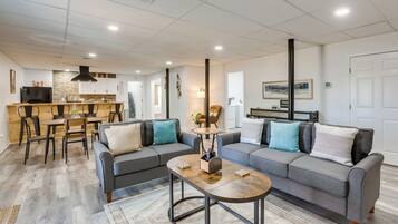 Casa (2 Bedrooms) | Interior