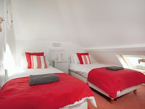 3 bedrooms, free WiFi, bed sheets
