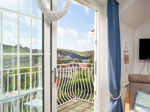 Living area - 3 bedroom accommodation in Hope Cove, near Kingsbridge (Hope Cove, near Kingsbridge)