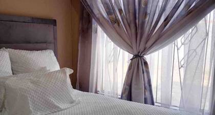 Urban Chic Home in Vosloorus, Boksburg