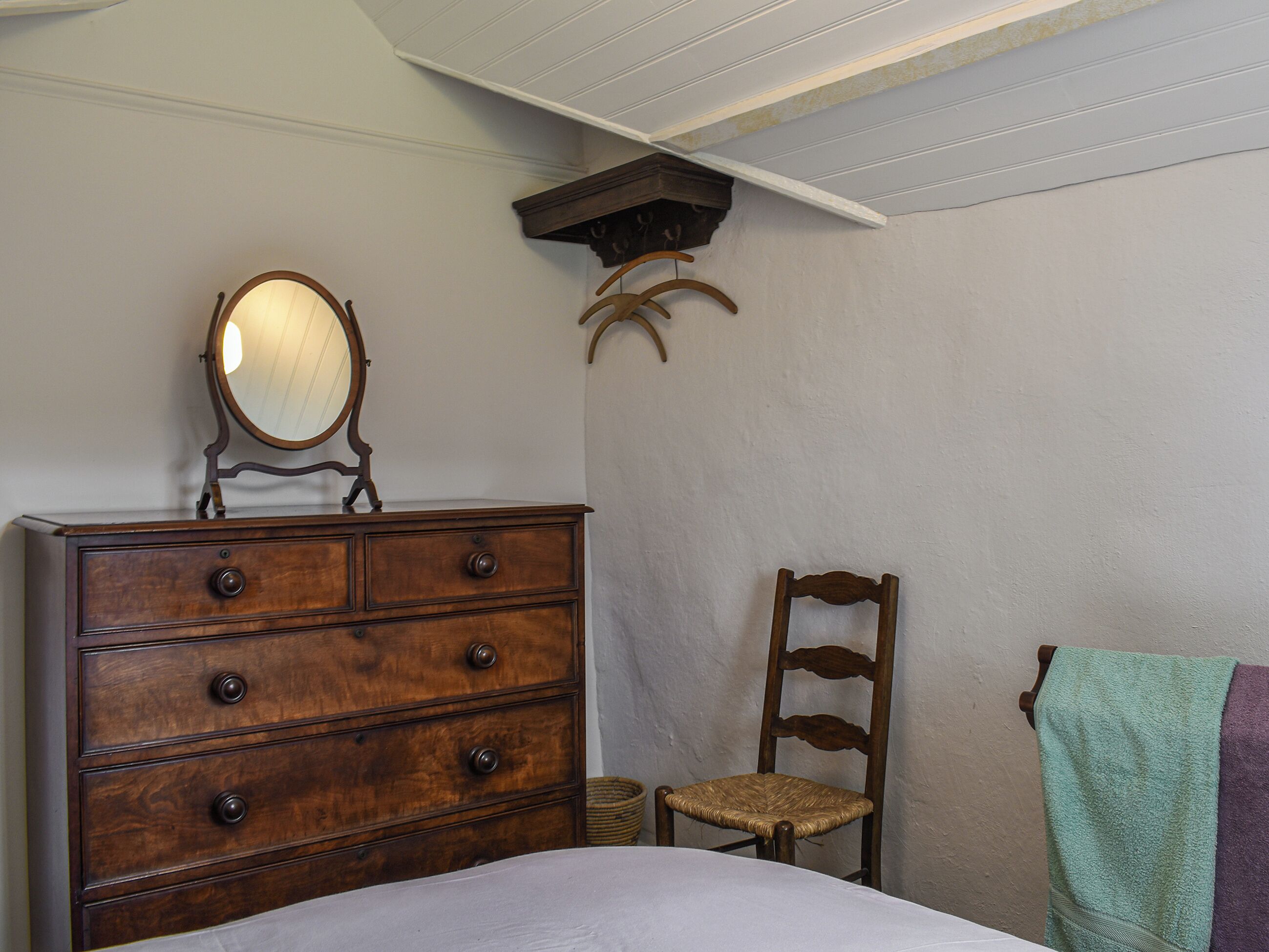 4 bedrooms, free WiFi, bed sheets