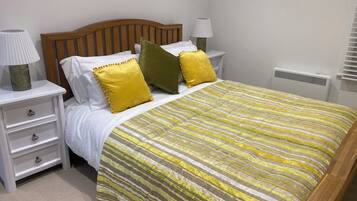 2 Schlafzimmer, Bügeleisen/Bügelbrett, Reisekinderbett, WLAN