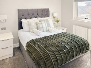 3 habitaciones, wifi gratis y ropa de cama