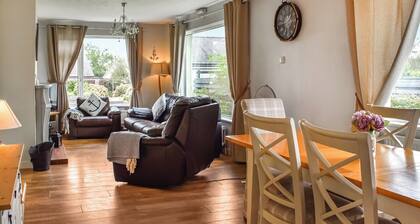 2 bedroom accommodation in Pentraeth