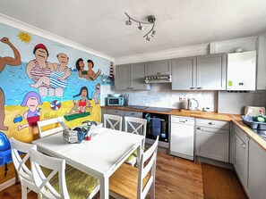 Dining - Argonaut Beach House (Eccles on Sea)