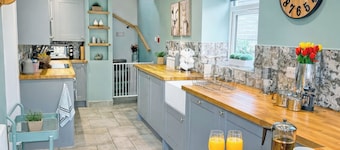 3 bedroom accommodation in Coleford
