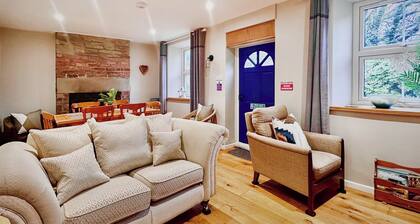 3 bedroom accommodation in Coleford