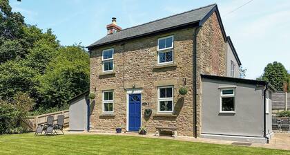 3 bedroom accommodation in Coleford