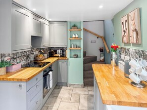 Dishwasher, high chair