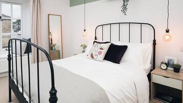 2 bedrooms, free WiFi, bed sheets