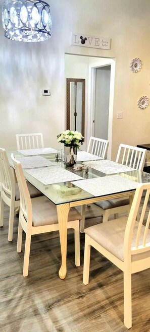 Dining - Villa in Clermont with private pool
 (Clermont)