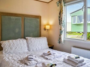 3 quartos, Wi-Fi de cortesia, roupa de cama