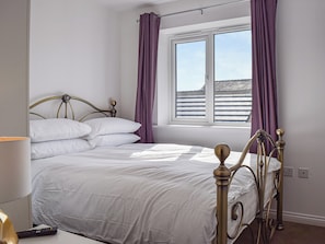 3 chambres, Wi-Fi gratuit, draps fournis