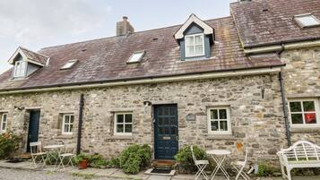 Cottage | Bahagian luar