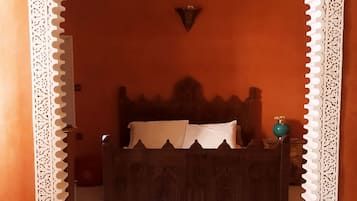 Comfort Double Room, Non Smoking | Bed sheets