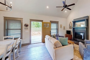 TV, fireplace, table tennis - Newly built, dog-friendly home with firepit, shaded deck & lovely property (Ellijay)