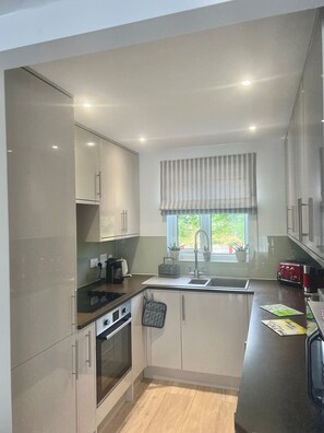 Fridge, microwave, oven, dishwasher