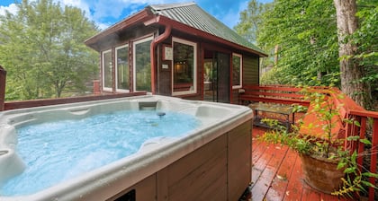 Ski-in/out home with private hot tub, sauna, mtn/ski views, foosball, fireplace