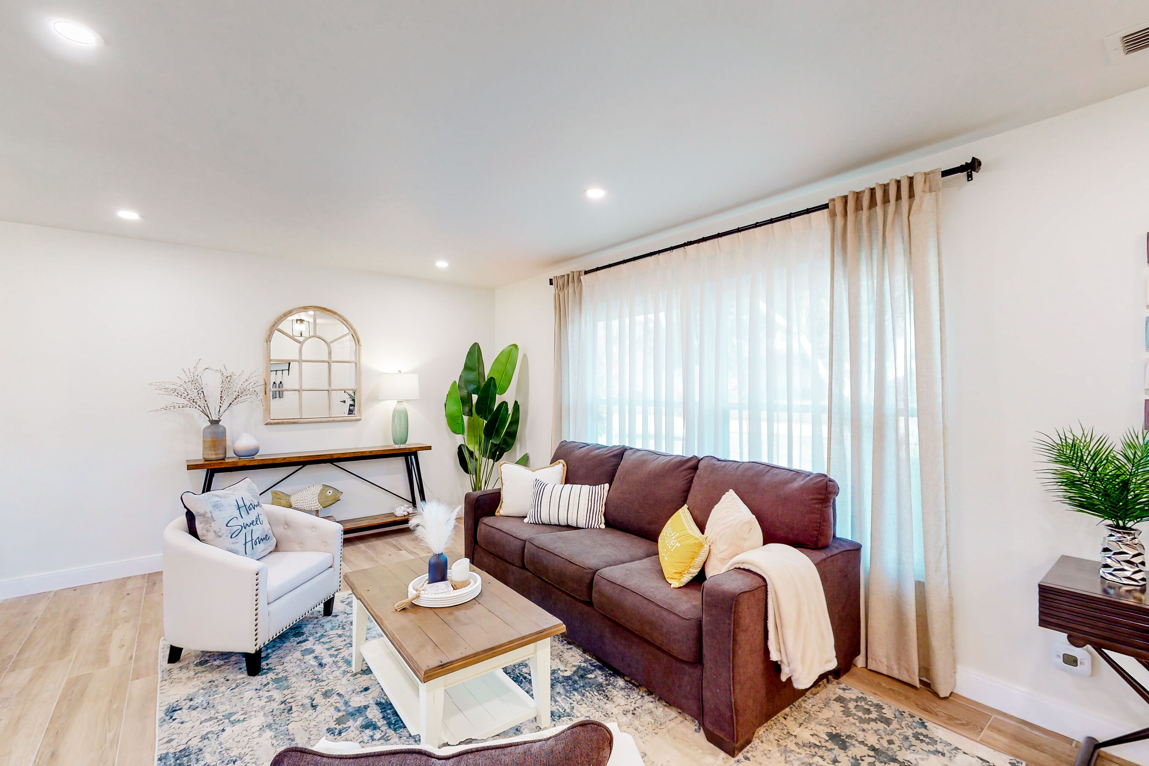 Largo Luxury | Renovated home in Largo near the area's beaches