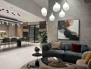 Interior - Stunning new apt, Super space @SouthernCross (Melbourne)