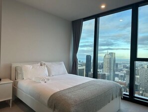 2 bedrooms, WiFi - Fabulous CBD apt gym &pool,lvl 63 (Melbourne)