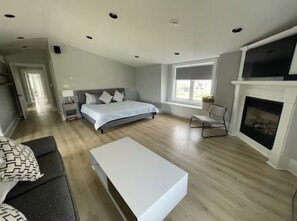 5 chambres, fer et planche à repasser, lit parapluie, Wi-Fi