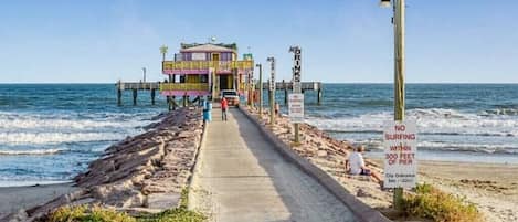 Accommodatie ligt op het strand, strandlakens