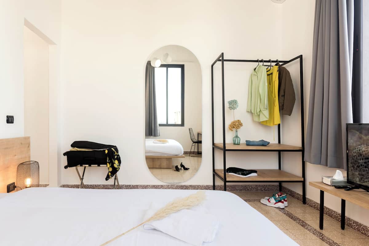 1 bedroom, premium bedding, minibar, individually decorated
