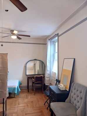 1 Schlafzimmer, Bügeleisen/Bügelbrett, WLAN, Bettwäsche