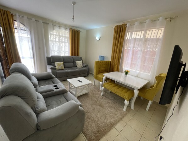 Living area - Lefad-4Bedrooms own compound, serene town house in Milimani(0715511970) (Kisumu)