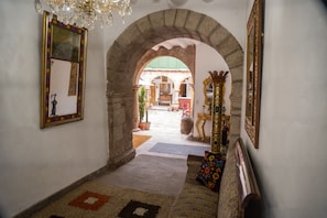 Front of property - La Llave 351 Hotel Boutique (Cusco)