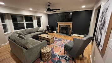 TV connectée, cheminée