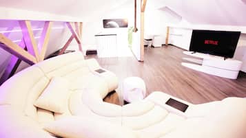 2 Schlafzimmer, Zimmersafe, Schreibtisch, Bügeleisen/Bügelbrett