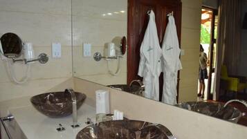 Executive Double or Twin Room | Bathroom | Deep-soaking bathtub, rainfall showerhead, designer toiletries