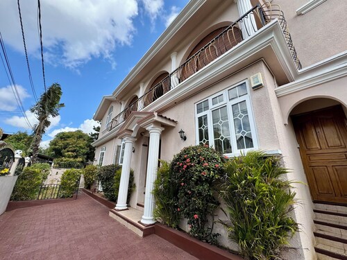 Villa Poisson dans L'eau