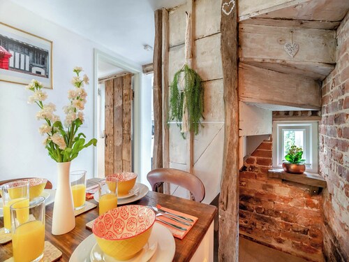 Heartwarming Cottage