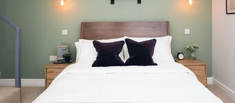 Basin Cottage - UK45209