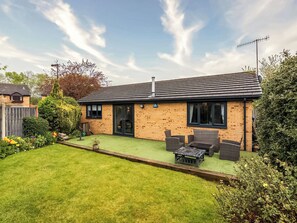 Terrace/patio - 3 bedroom accommodation in Sheffield (Sheffield)