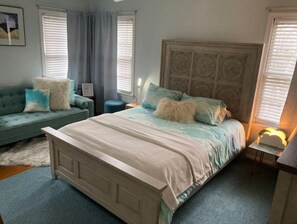 3 habitaciones, escritorio, tabla de planchar con plancha y wifi gratis 