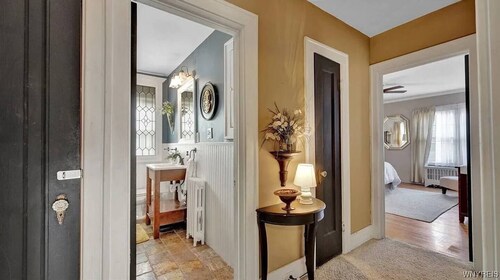 Beautiful North Buffalo Apartment