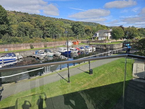 Snug - Fountain Bank Apartment