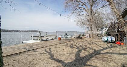 Mineola Manor Lake House